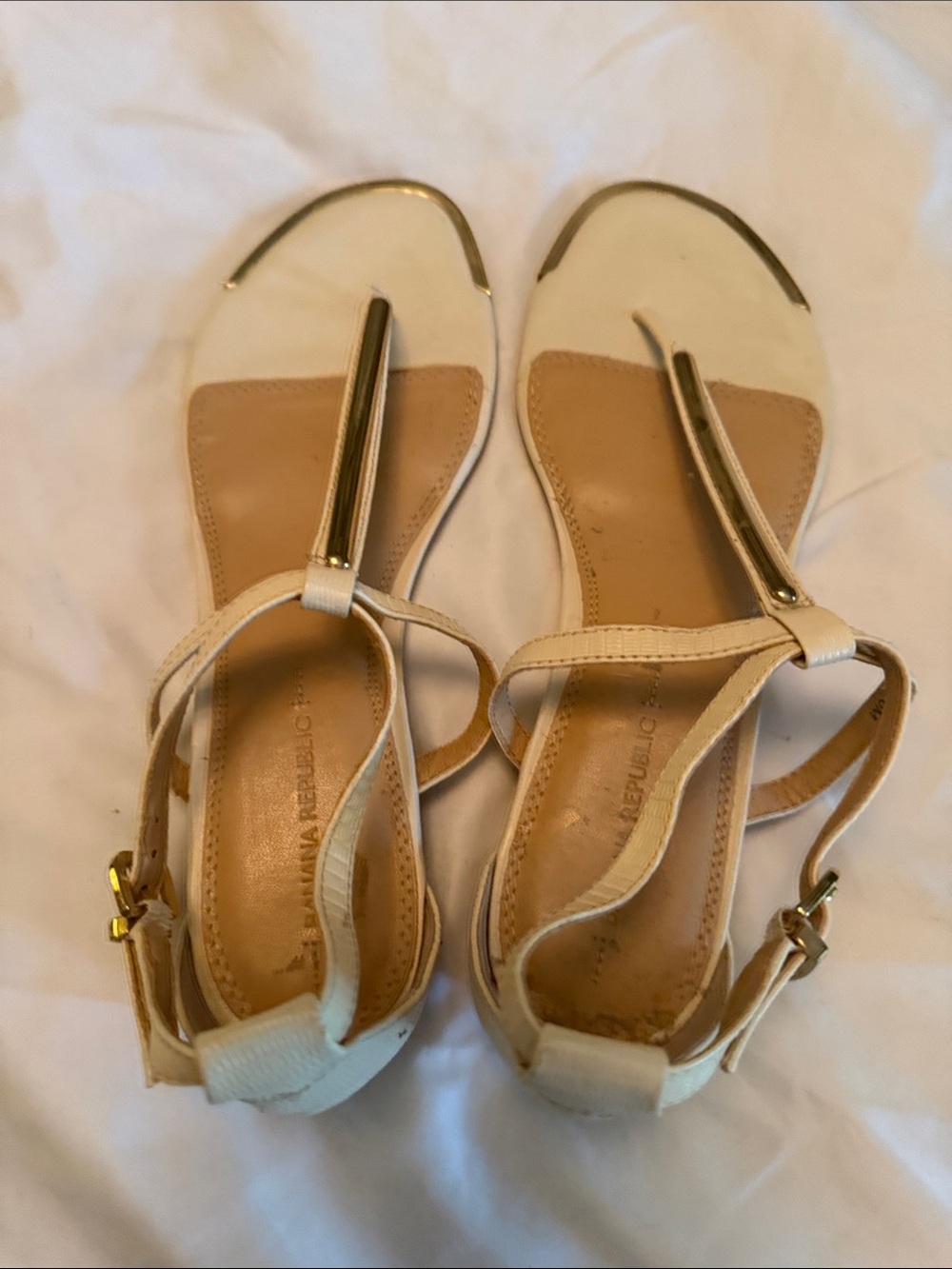 Banana Republic Cream T-Strap Sandals with Gold Accent